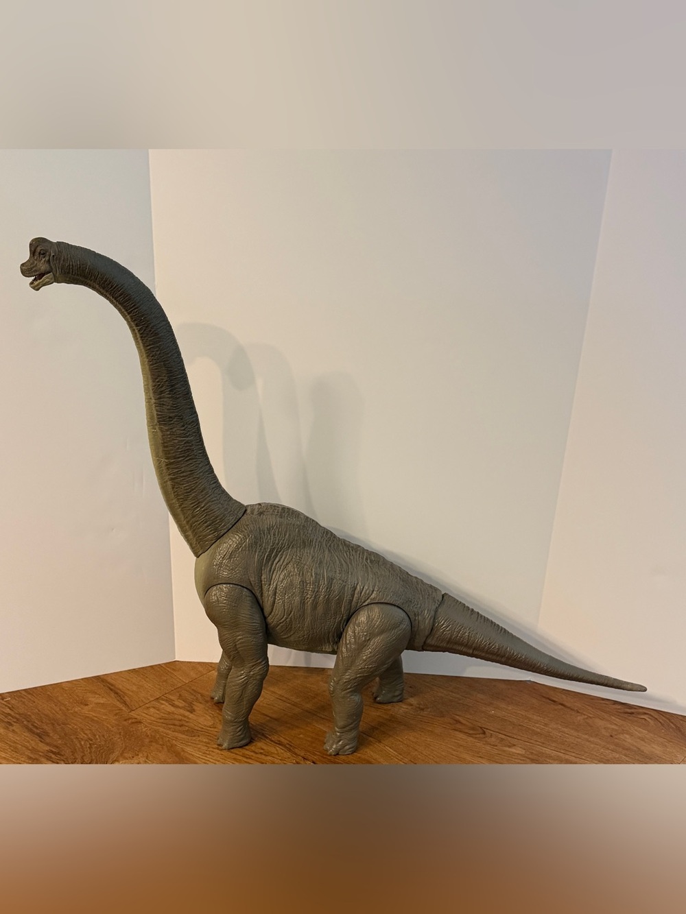Jurassic World Legacy Collection Brachiosaurus 28” Mattel 2019